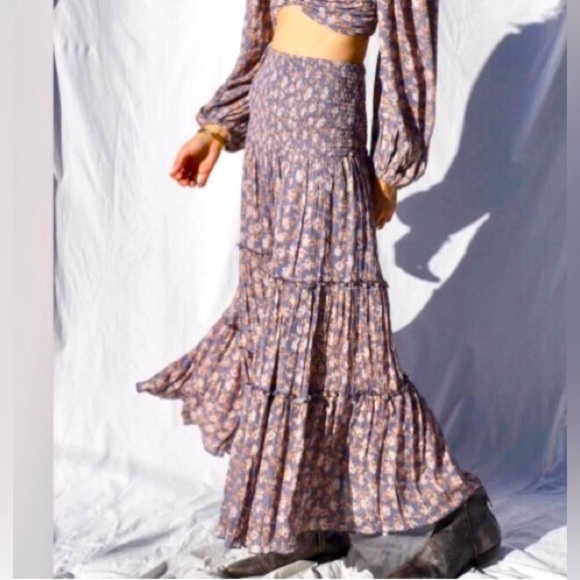 Jen’s Pirate Booty Rooftop Skirt Dress Wildflower Stonewash S NWT - Picture 3 of 6